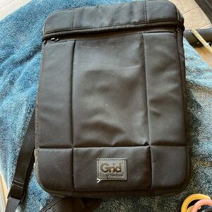 Computer bag- velvet lined with/strap